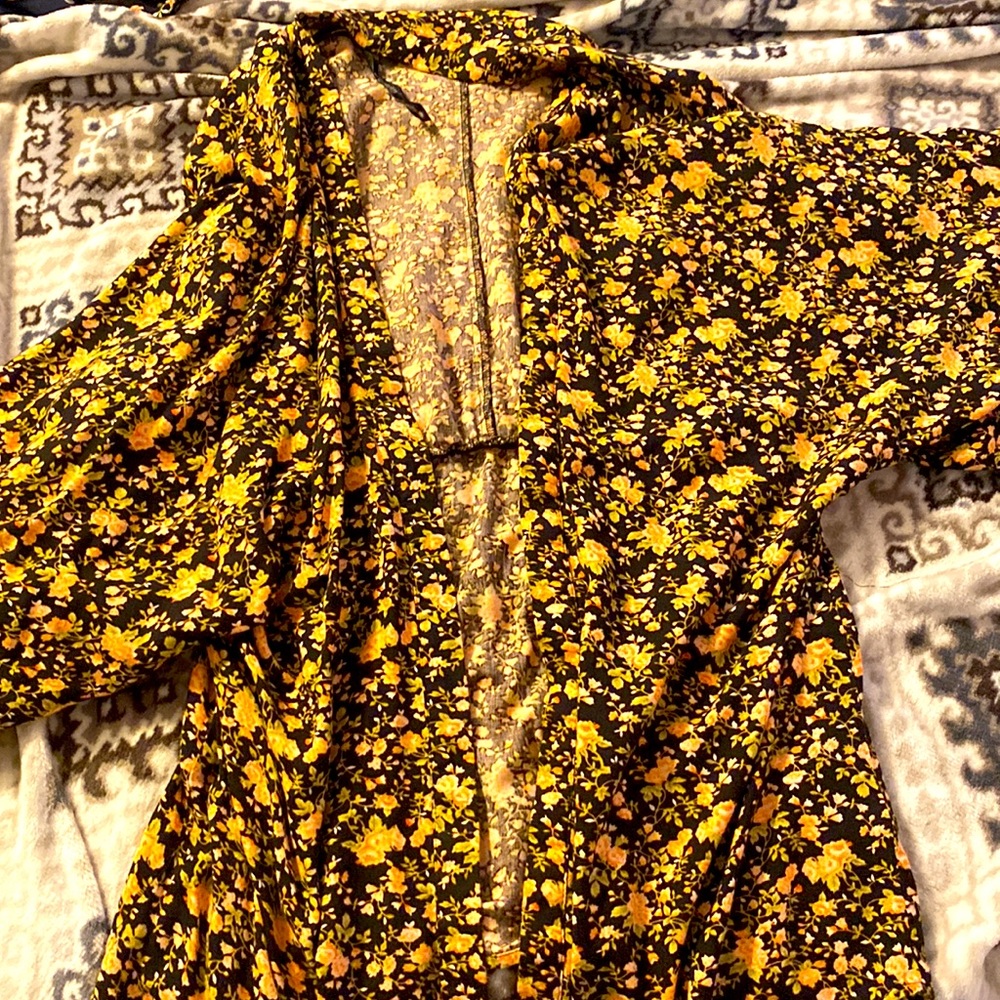 Sim&sam kimono with flowers